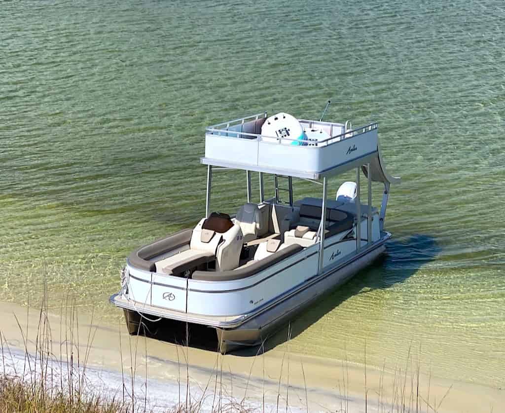 All-Inclusive-Captained-Pontoon-Charter-for-up-to-6-guests