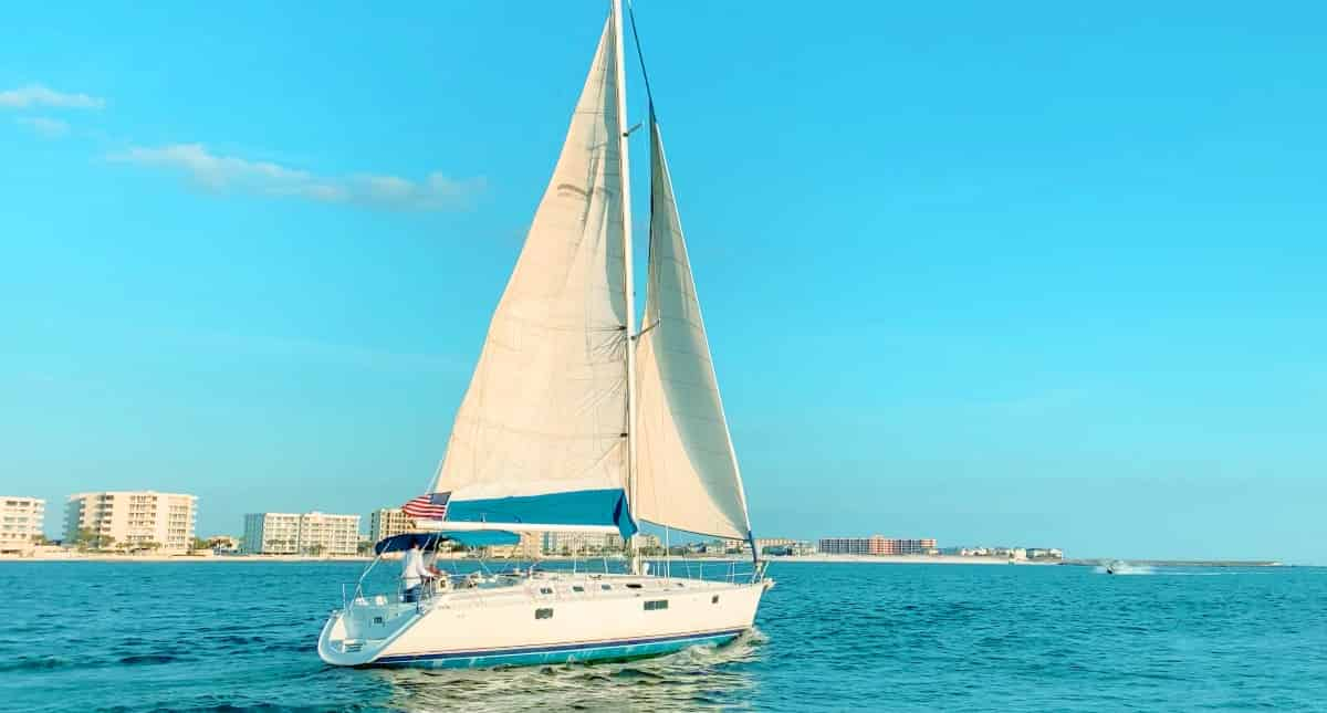 2-Hour-Daytime-Sailing-Charter