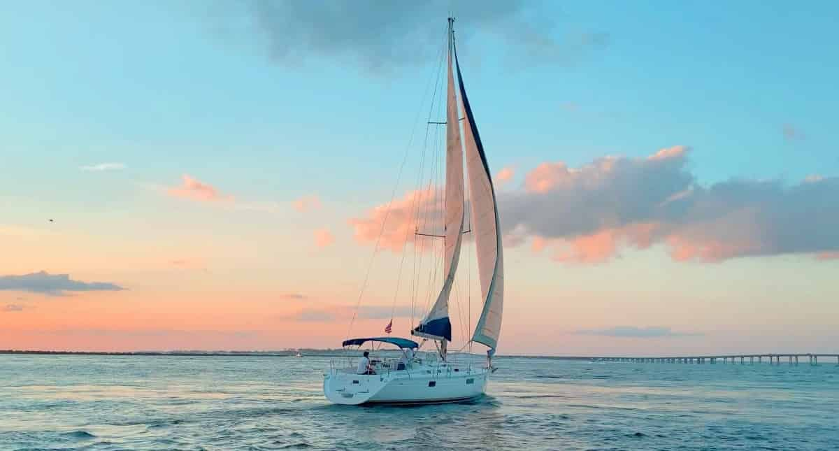 2-Hour-Daytime-Sailing-Charter