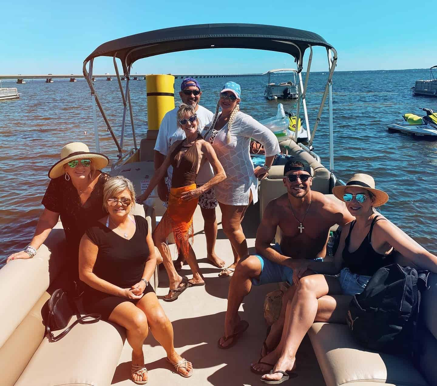 Destin-Pontoon-Rental