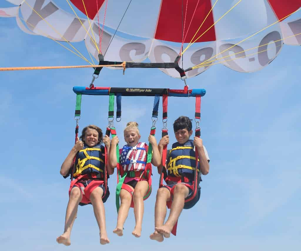 Fort-Lauderdale-Parasailing