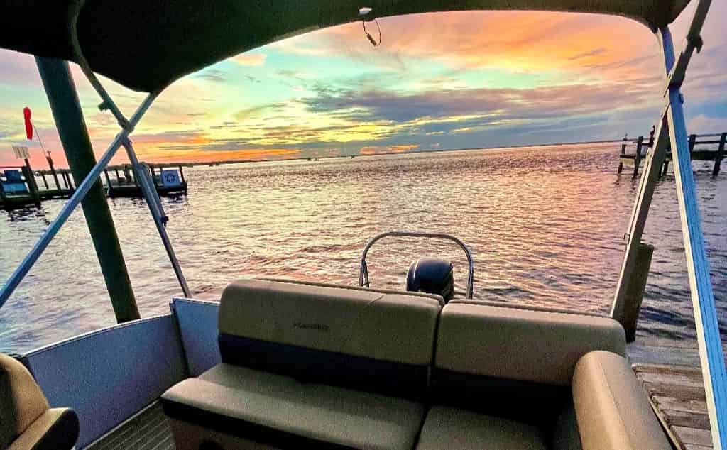 Private-Dolphin-Sighting-and-Sunset-Cruise