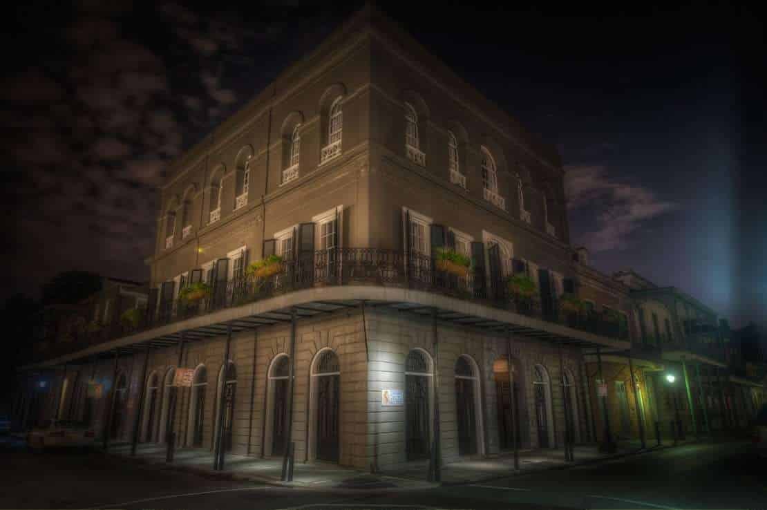 The-Adults-Only-Bad-Bitches-of-New-Orleans-Ghost-Tour