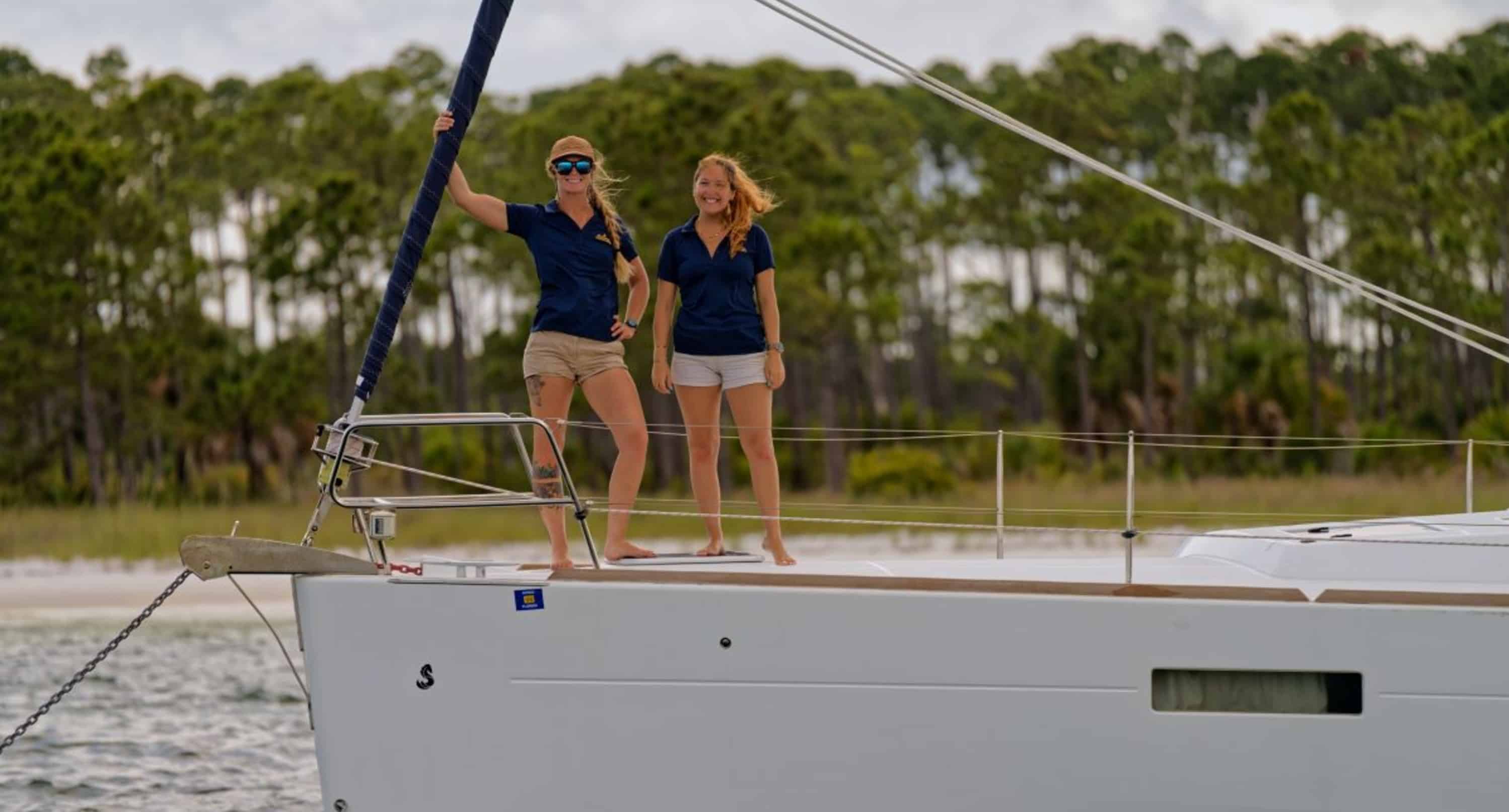 Snorkel-Swim-and-Dolphin-Sail-on-the-Ohana-Sailboat