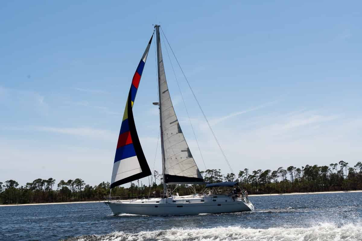 Snorkel-Swim-and-Dolphin-Sail-on-the-Ohana-Sailboat