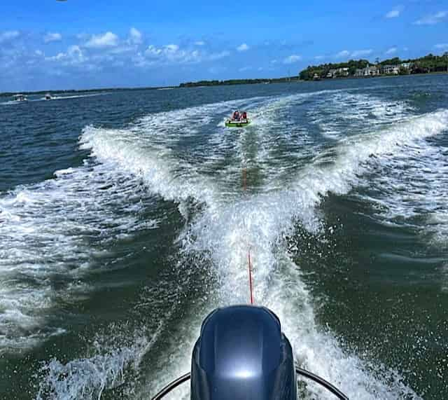 Hilton-Head-1-Hour-Private-Tubing-Charter