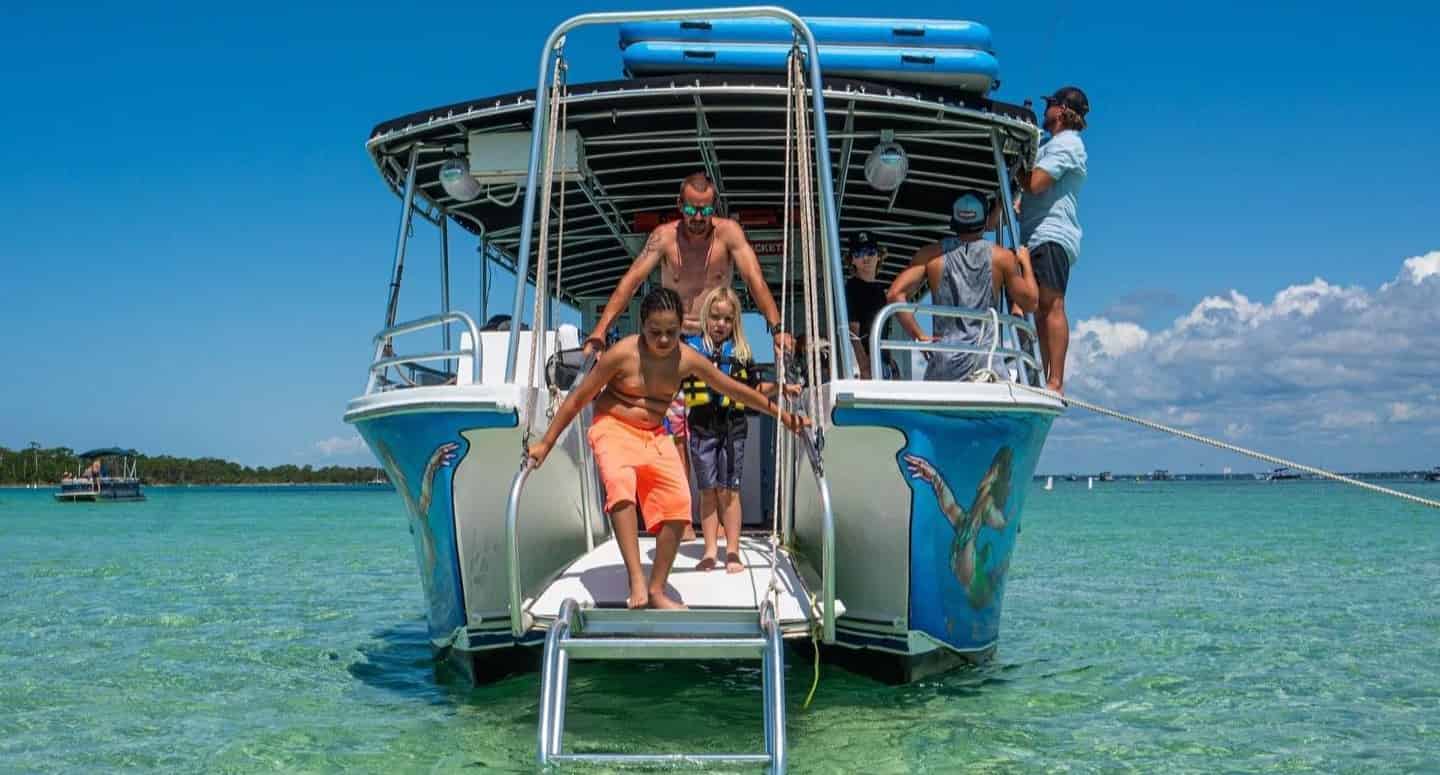 Crab-Island-Excursion-and-Swim-Aboard-The-Crab-Island-Runner