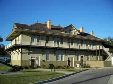 Pensacola Landmark City Tour