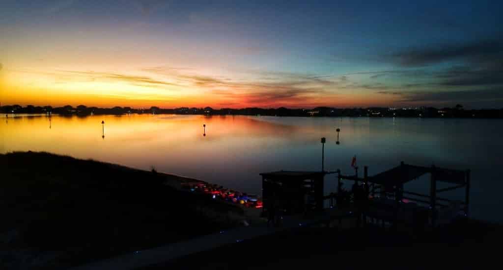 Glow-Daytime-Glass-Paddle-Margaritaville-Pensacola-Beach