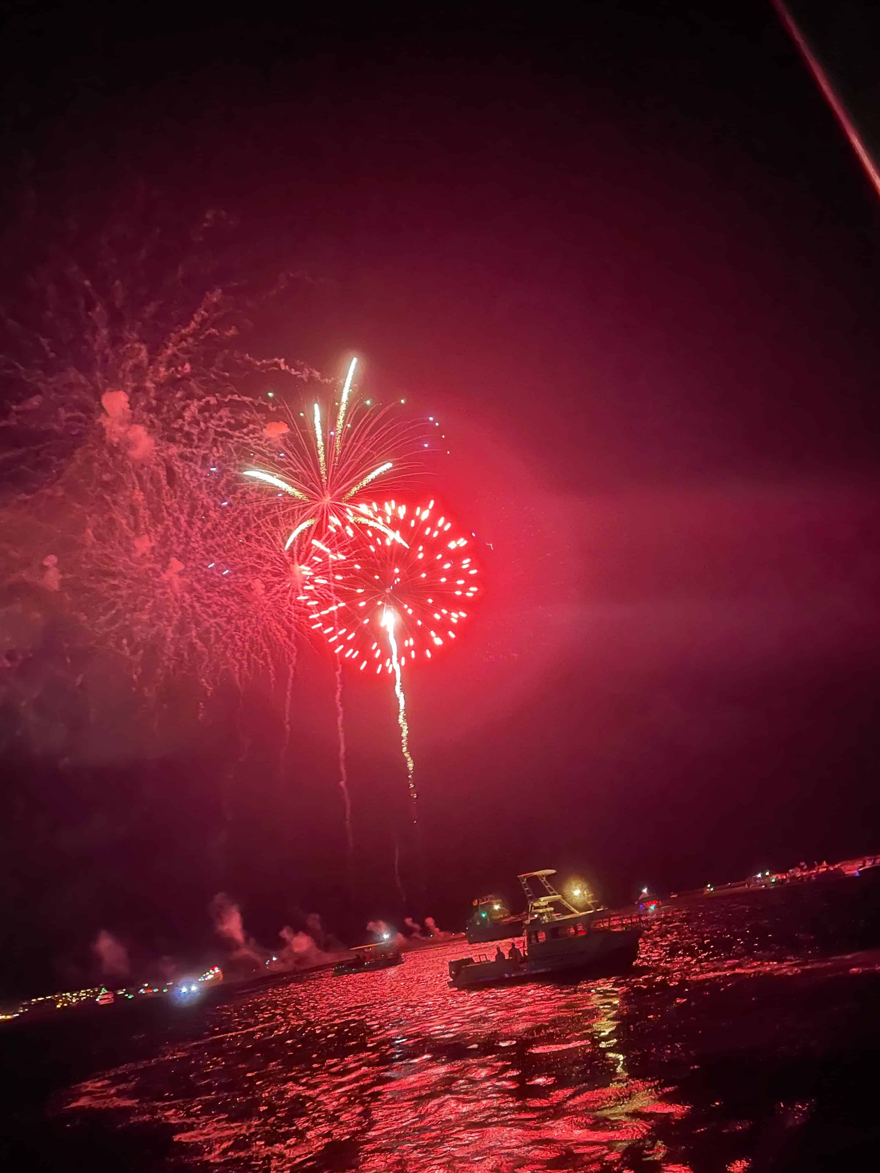 Thursday-Night-Fireworks-Cruise-from-Fort-Walton-Beach