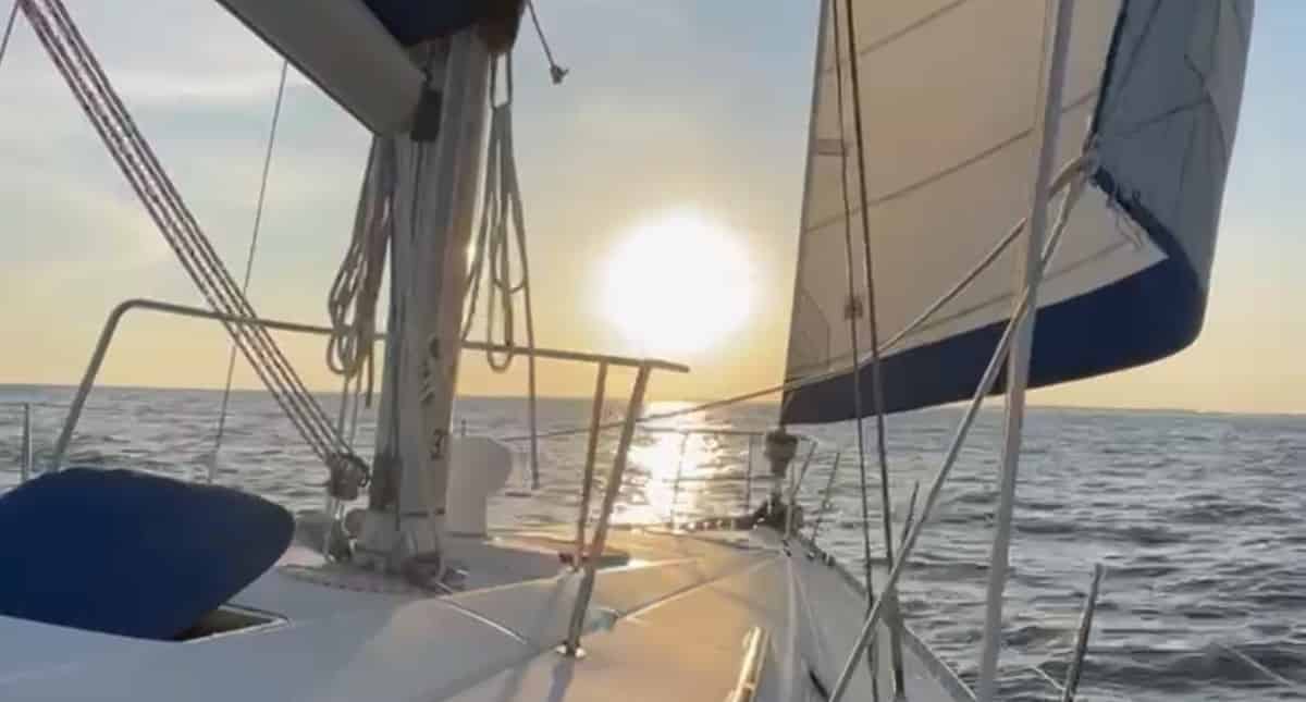 Destin-Gulf-Sunset-Sailing-Cruise
