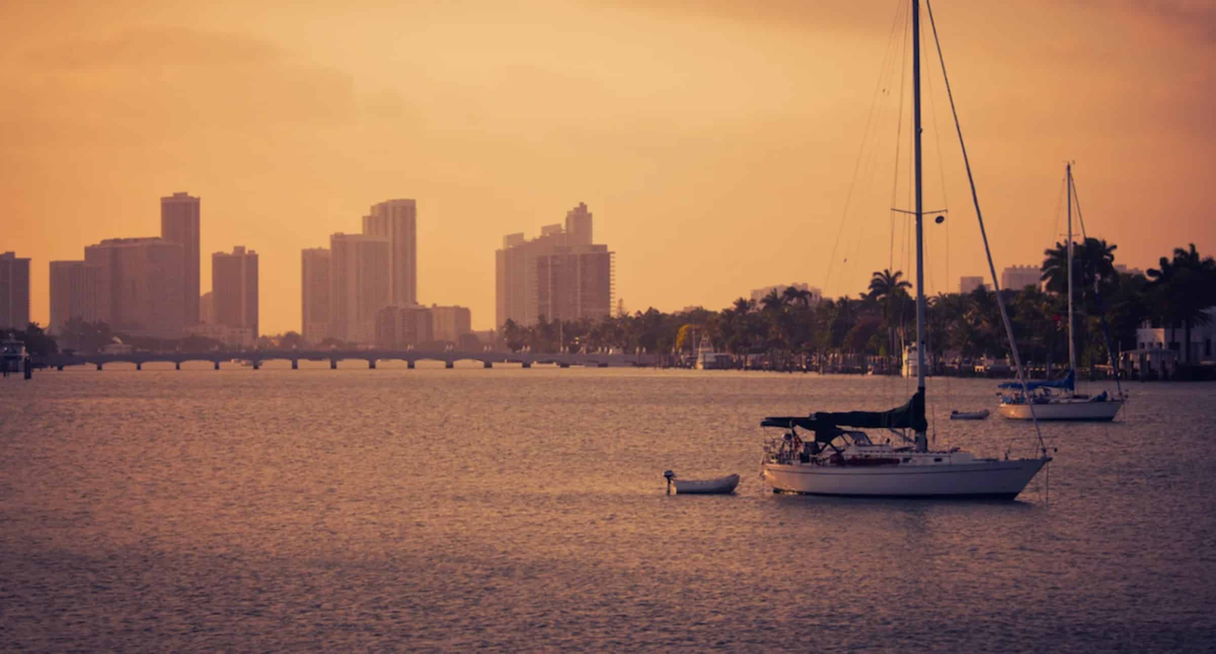 Miamis-Top-Sunset-Celebration-Boat-Tour