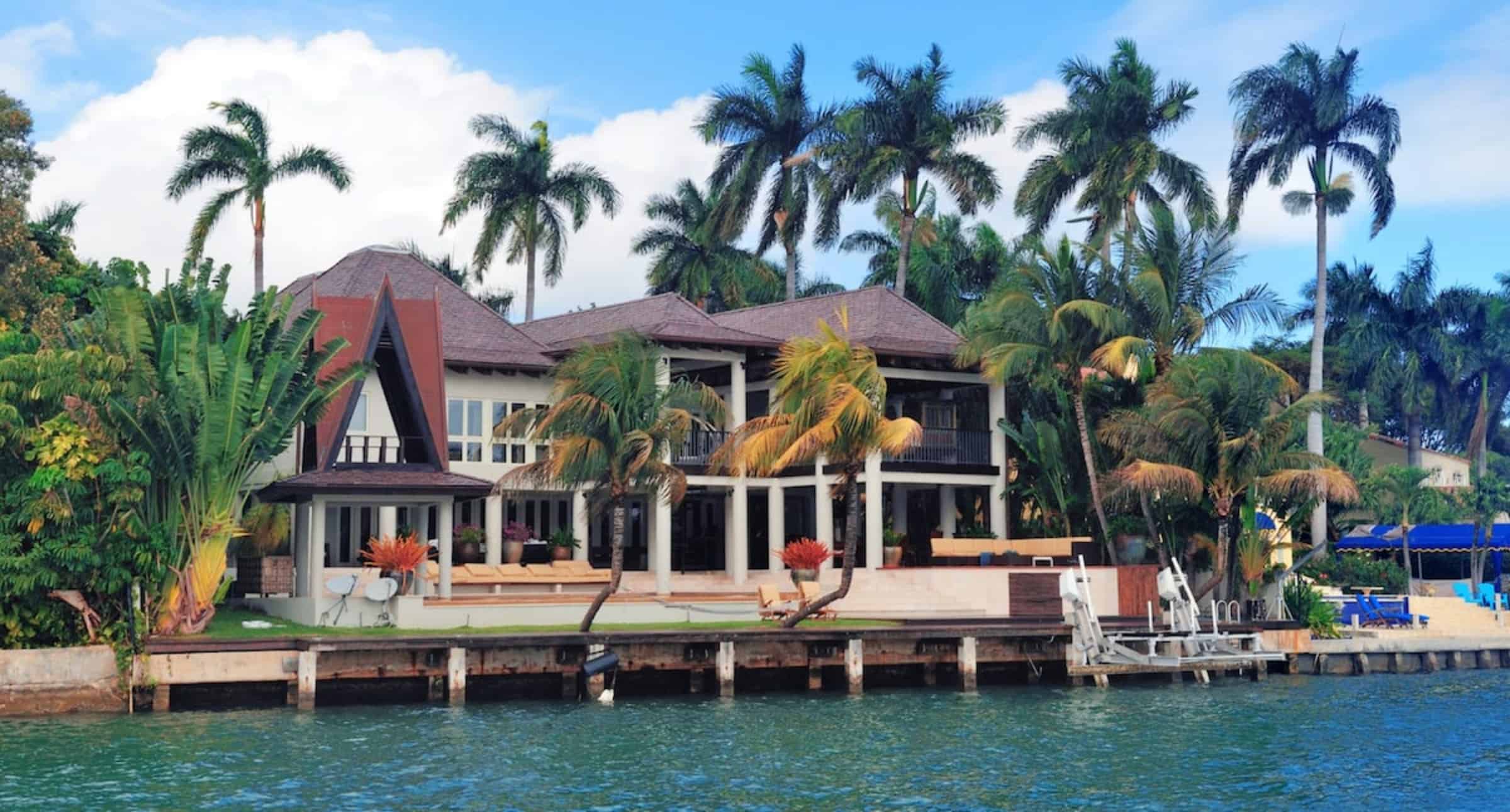 Miamis-Top-Celebrity-Homes-Boat-Tour