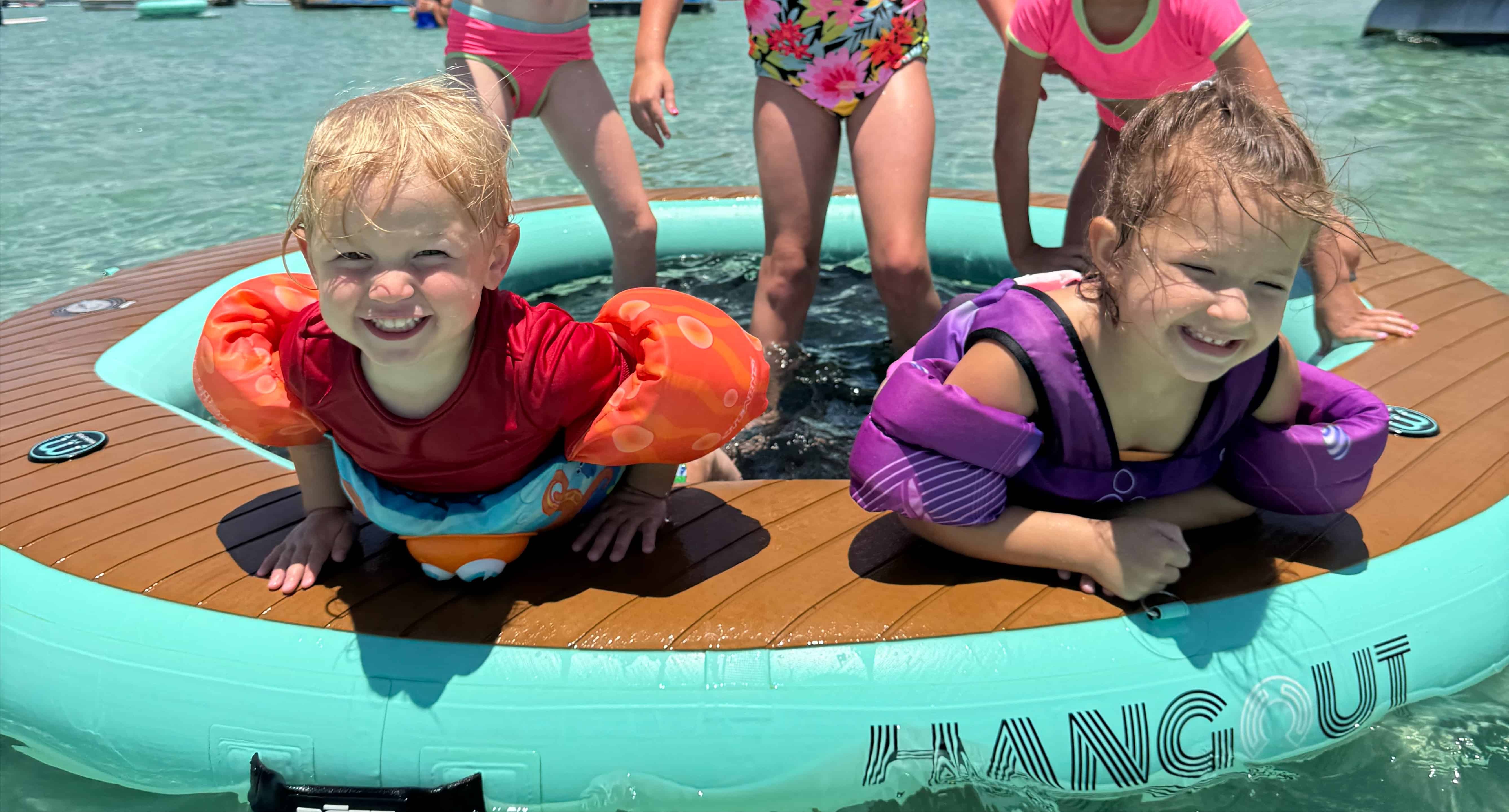 Private-Pontoon-Charter-Up-To-18-Passengers