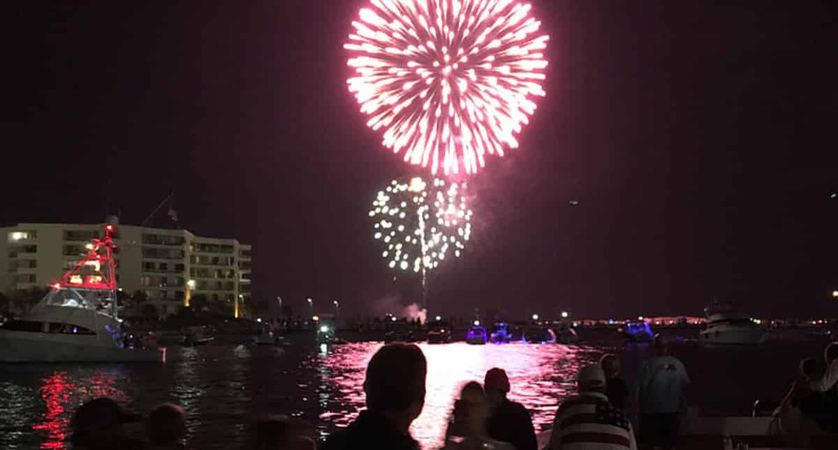 Destin-Harbor-Fireworks-Cruise-Aboard-The-Sunventure