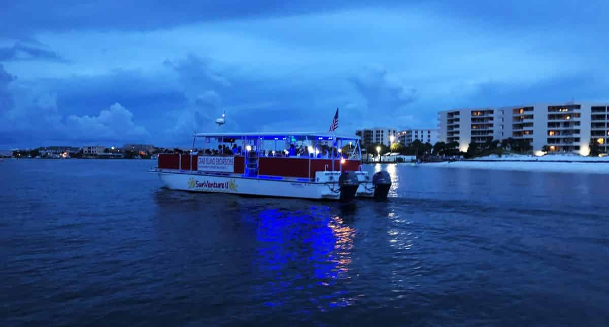 Destin-Harbor-Fireworks-Cruise-Aboard-The-Sunventure