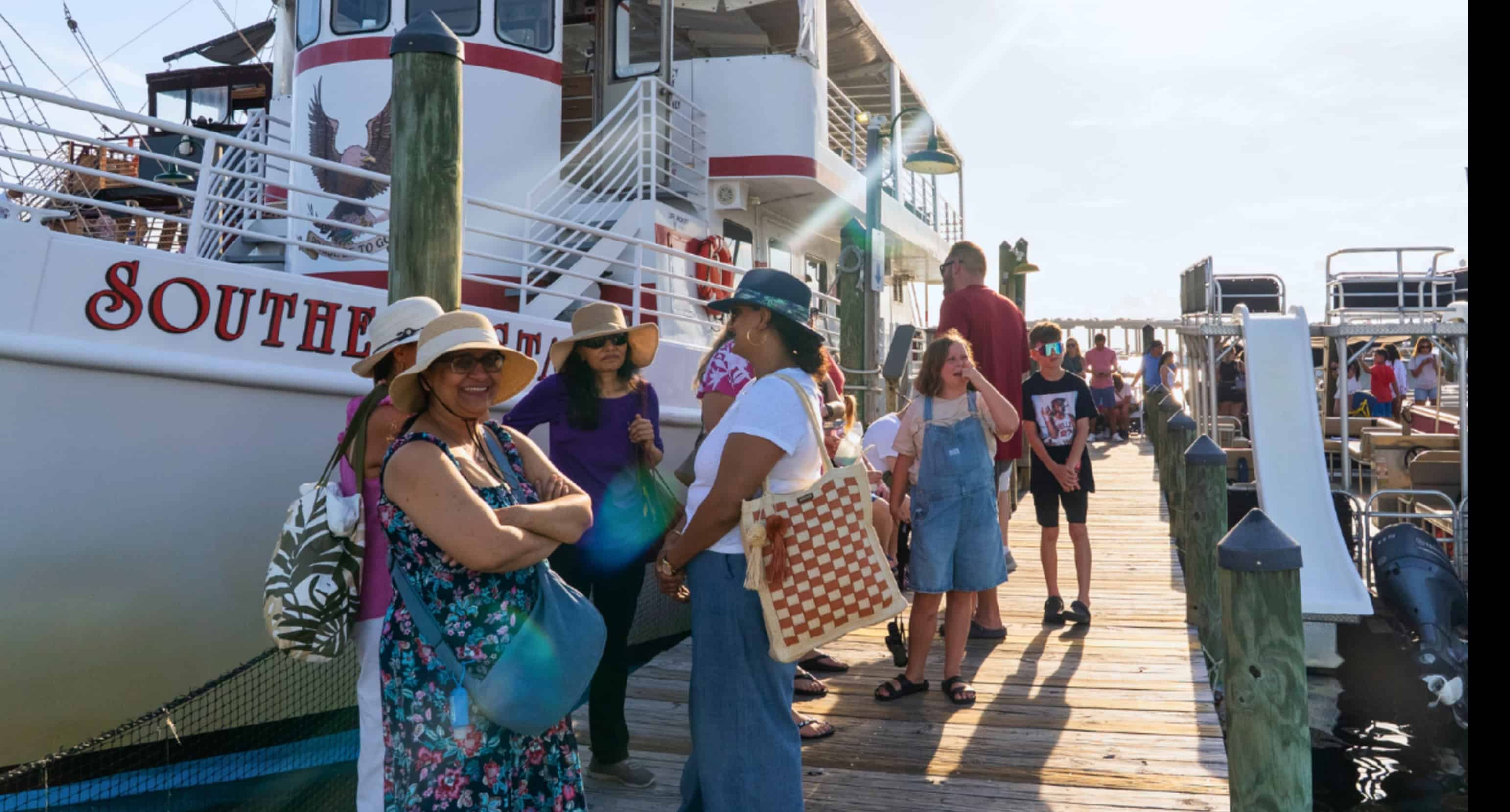 Southern-Star-Sunset-Dolphin-Cruise