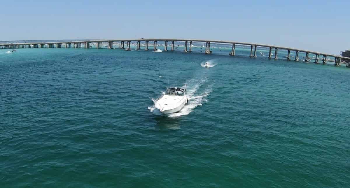 4-Hour-Destin-Private-Yacht-Charter