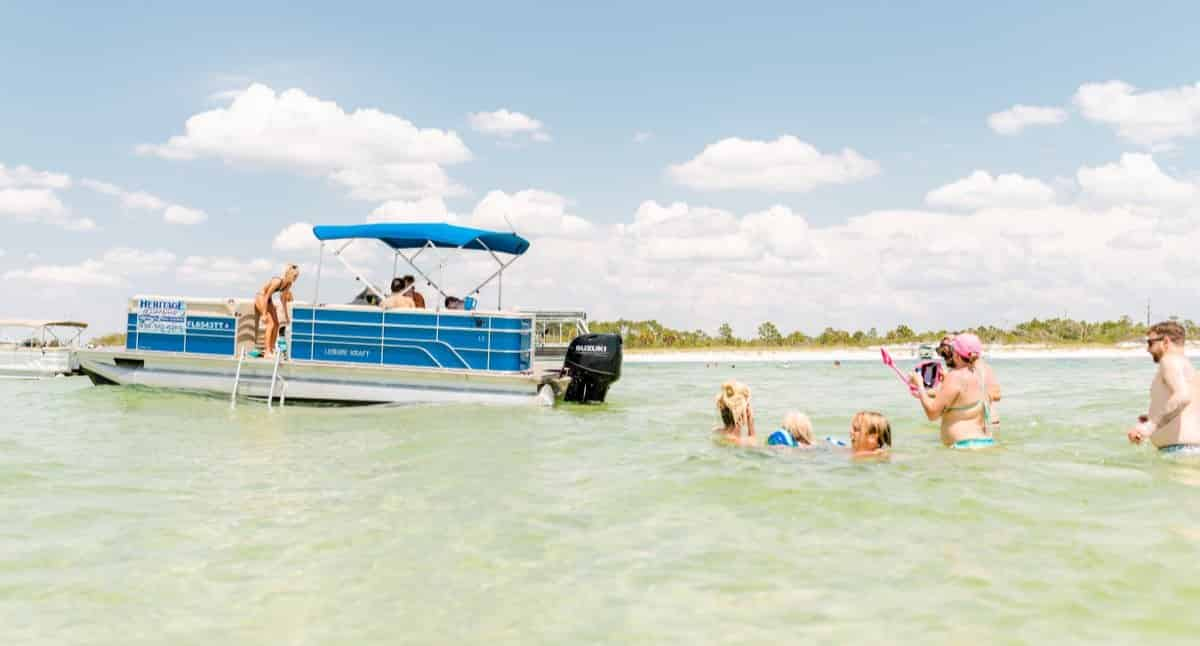 115-HP-Standard-Panama-City-Pontoon-Boat-Rental