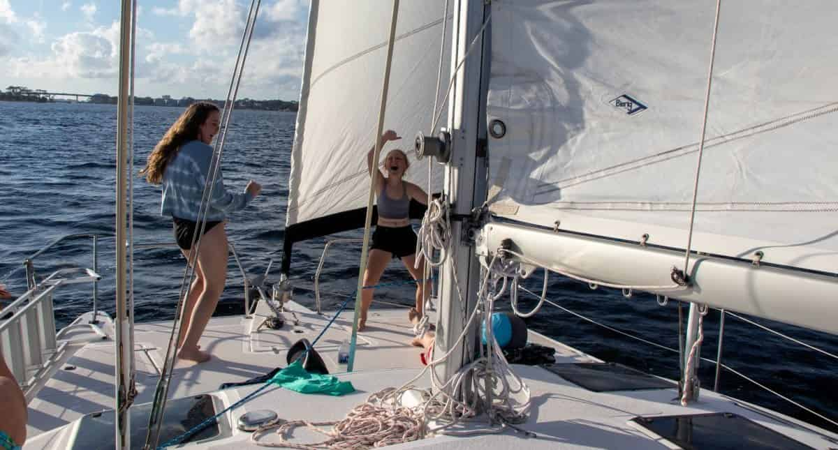 6-Hour-Swim-Sail-And-Sightseeing-Charter