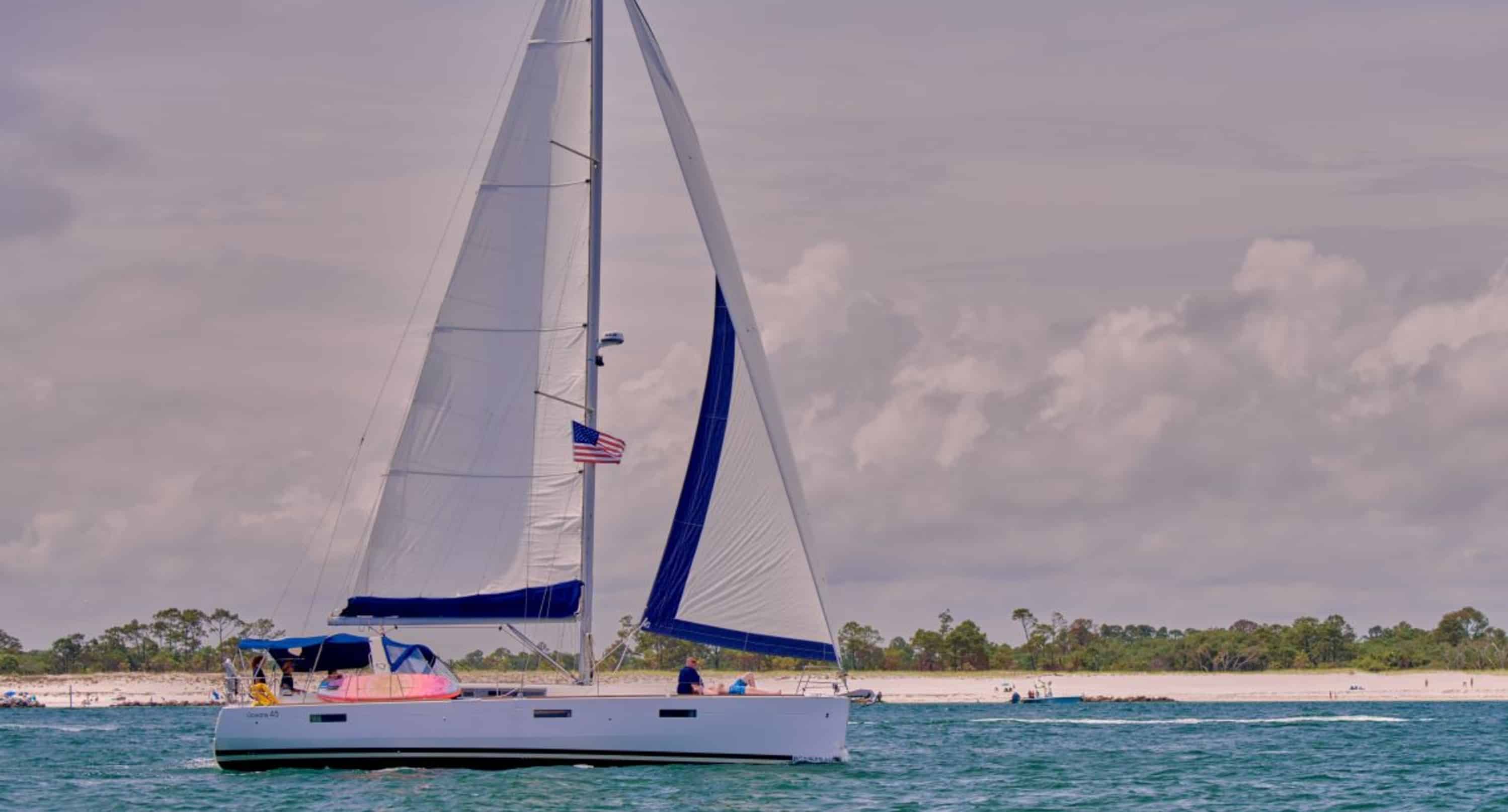 Ohana-Private-Snorkel-Swim-And-Dolphin-Sail