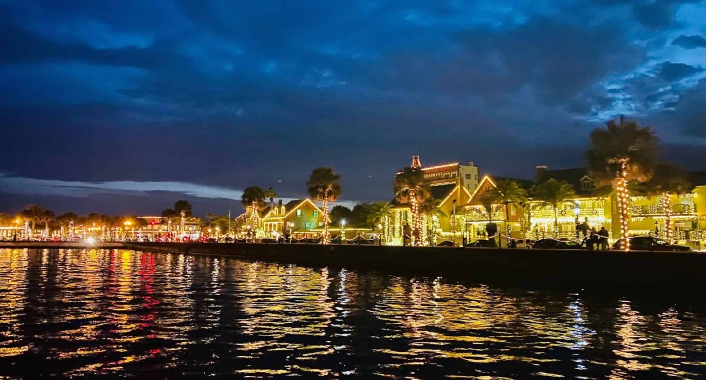 Live-Music-Sunset-Sail-And-Nights-Of-Lights-Viewing