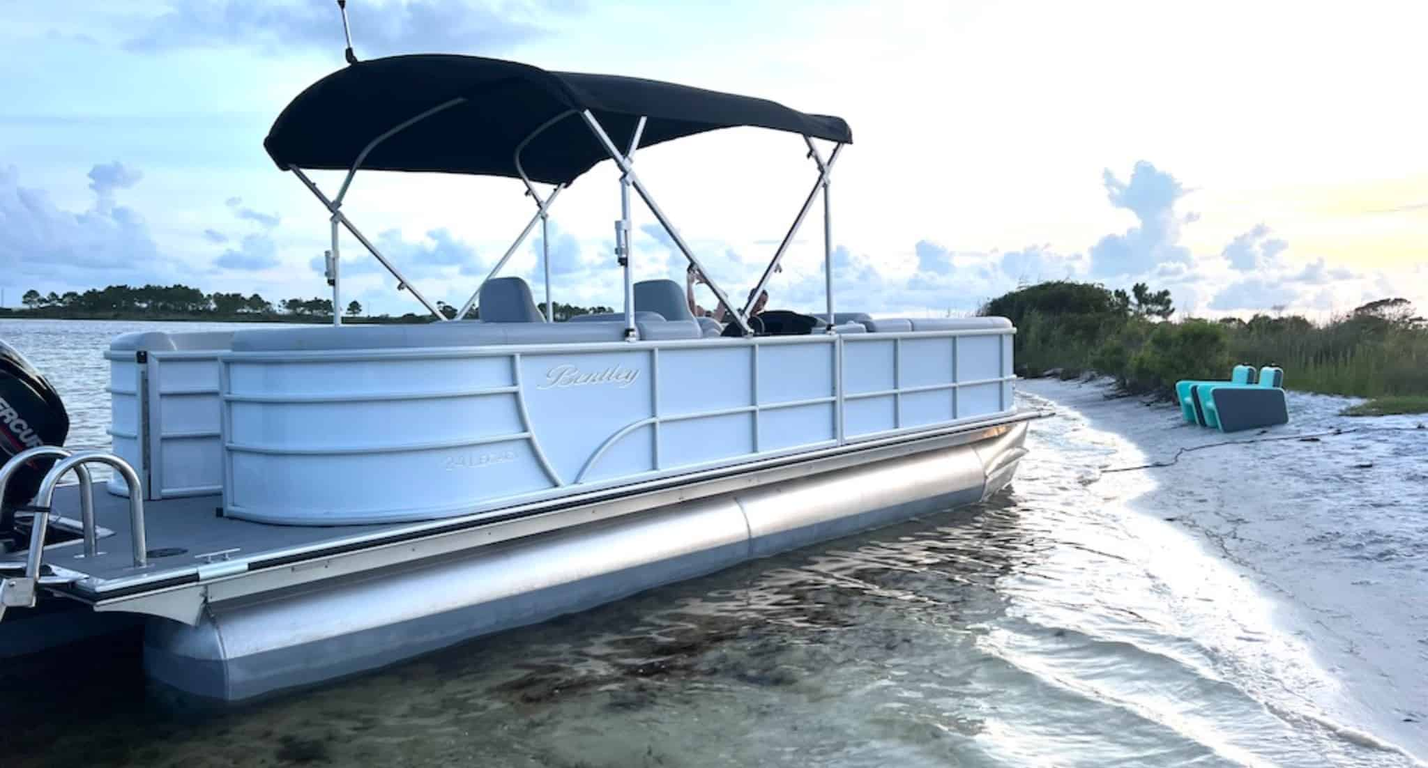 24-Foot-Bentley-Lime-in-the-Coconut-Pontoon-Rental