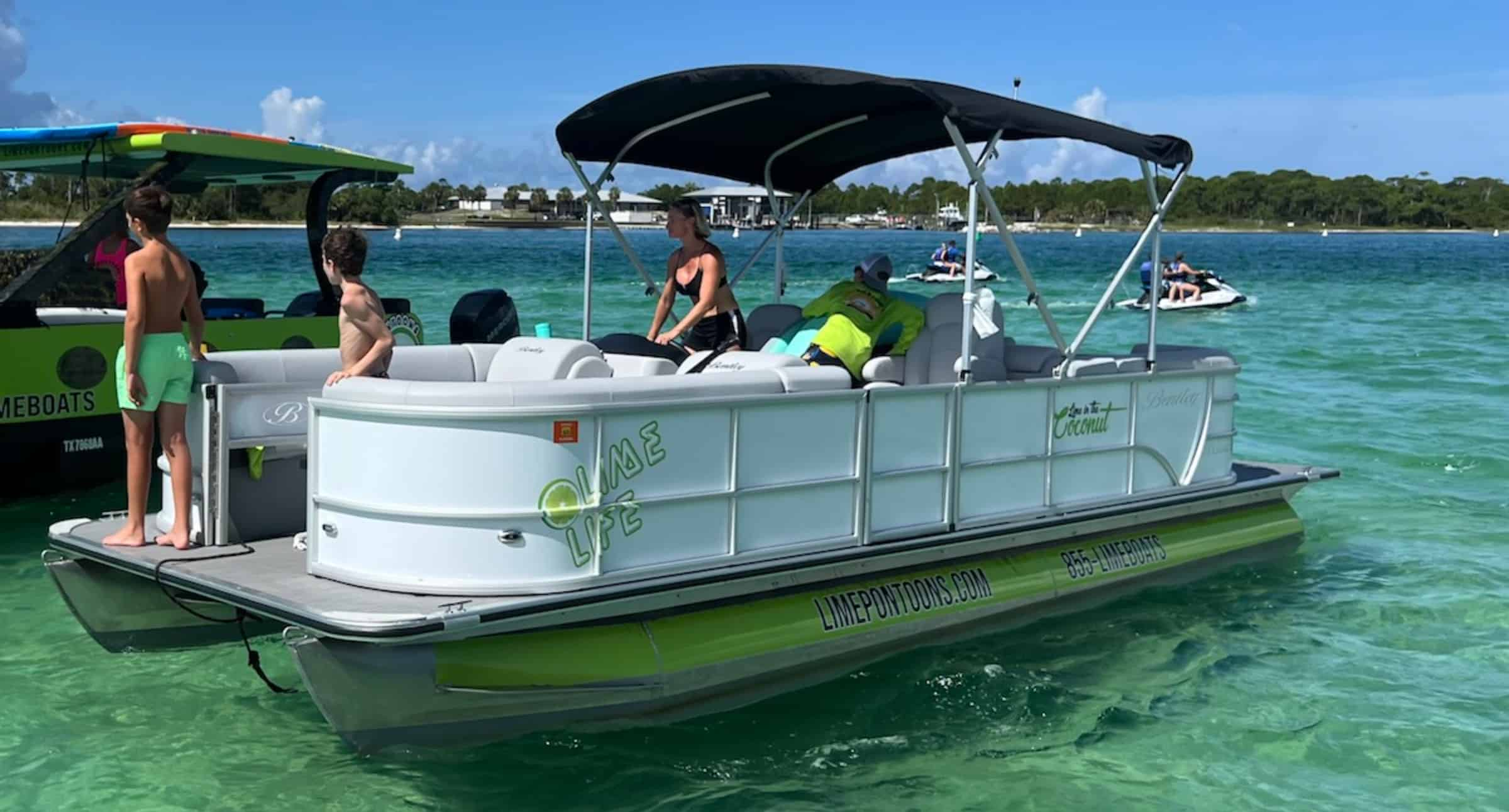 24-Foot-Bentley-Lime-in-the-Coconut-Pontoon-Rental