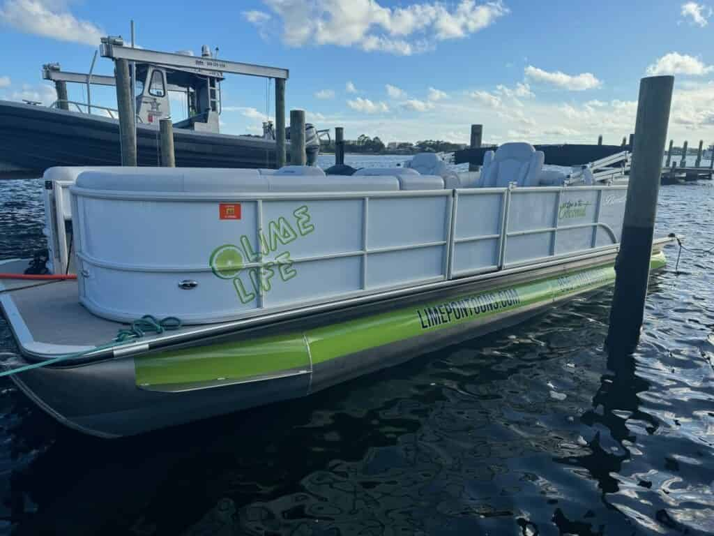 24-Foot-Bentley-Lime-in-the-Coconut-Pontoon-Rental