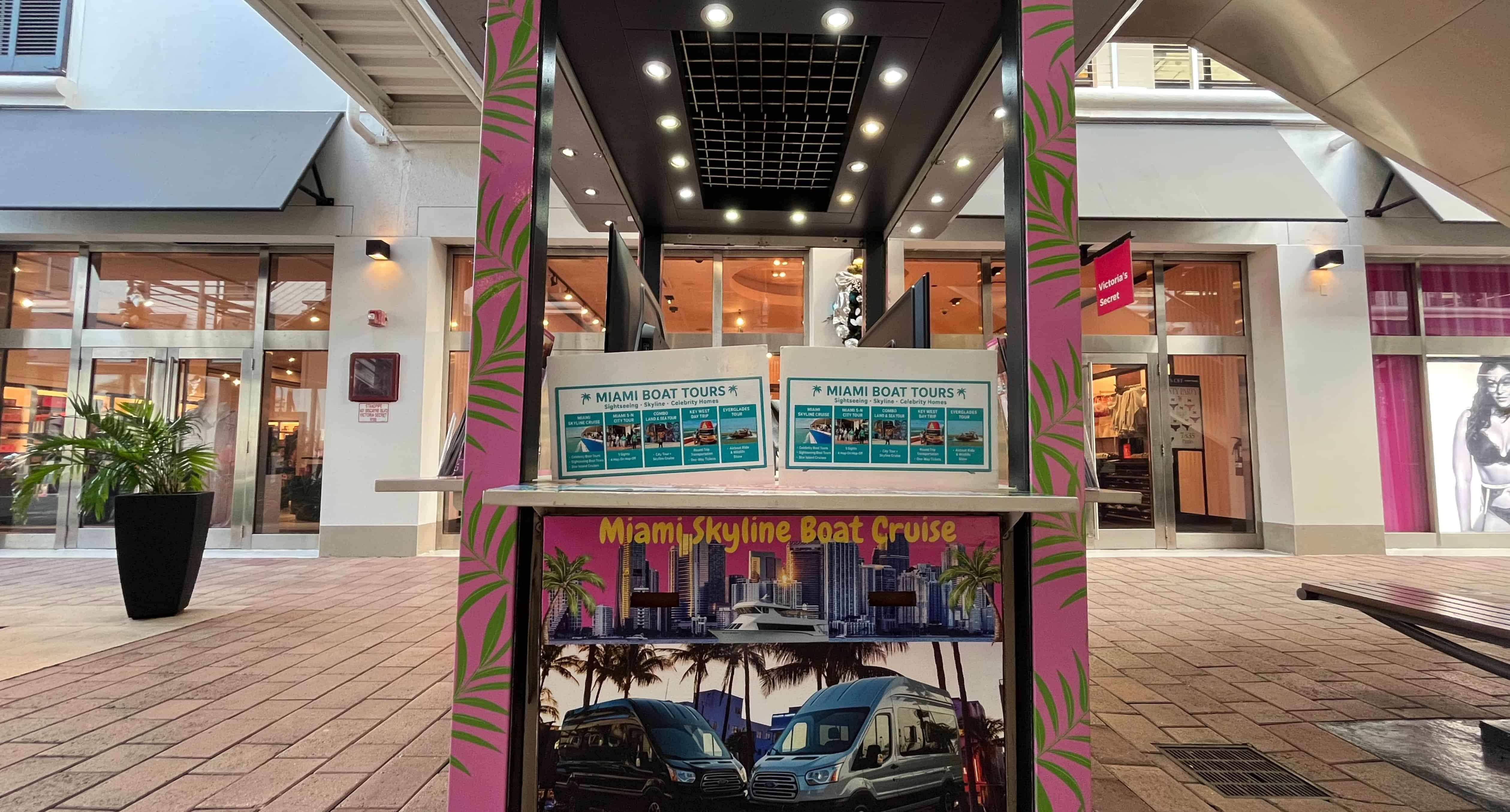 Miami-Millionaire-Homes-Cruise-With-Mojito-Bar