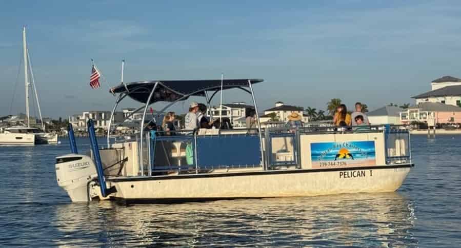 Fort-Myers-Beach-Sunset-Dolphin-Cruise-with-Sanibel-Lighthouse-Views