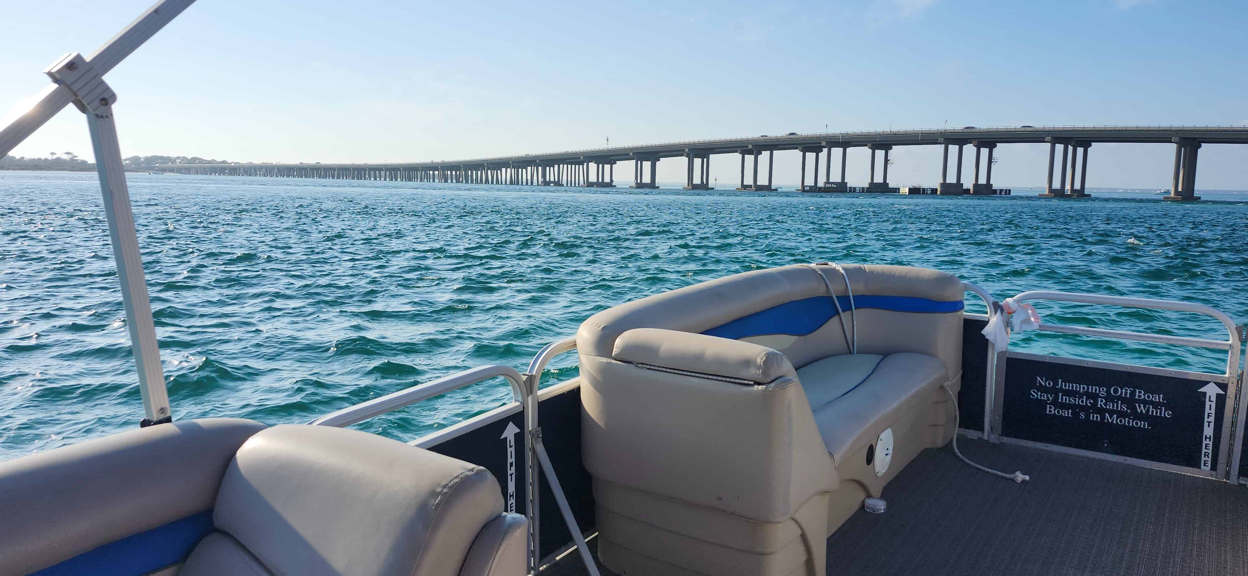 Fort-Walton-Beach-24-foot-Bennington-Pontoon-Boat-Rental-with-Fuel-Included