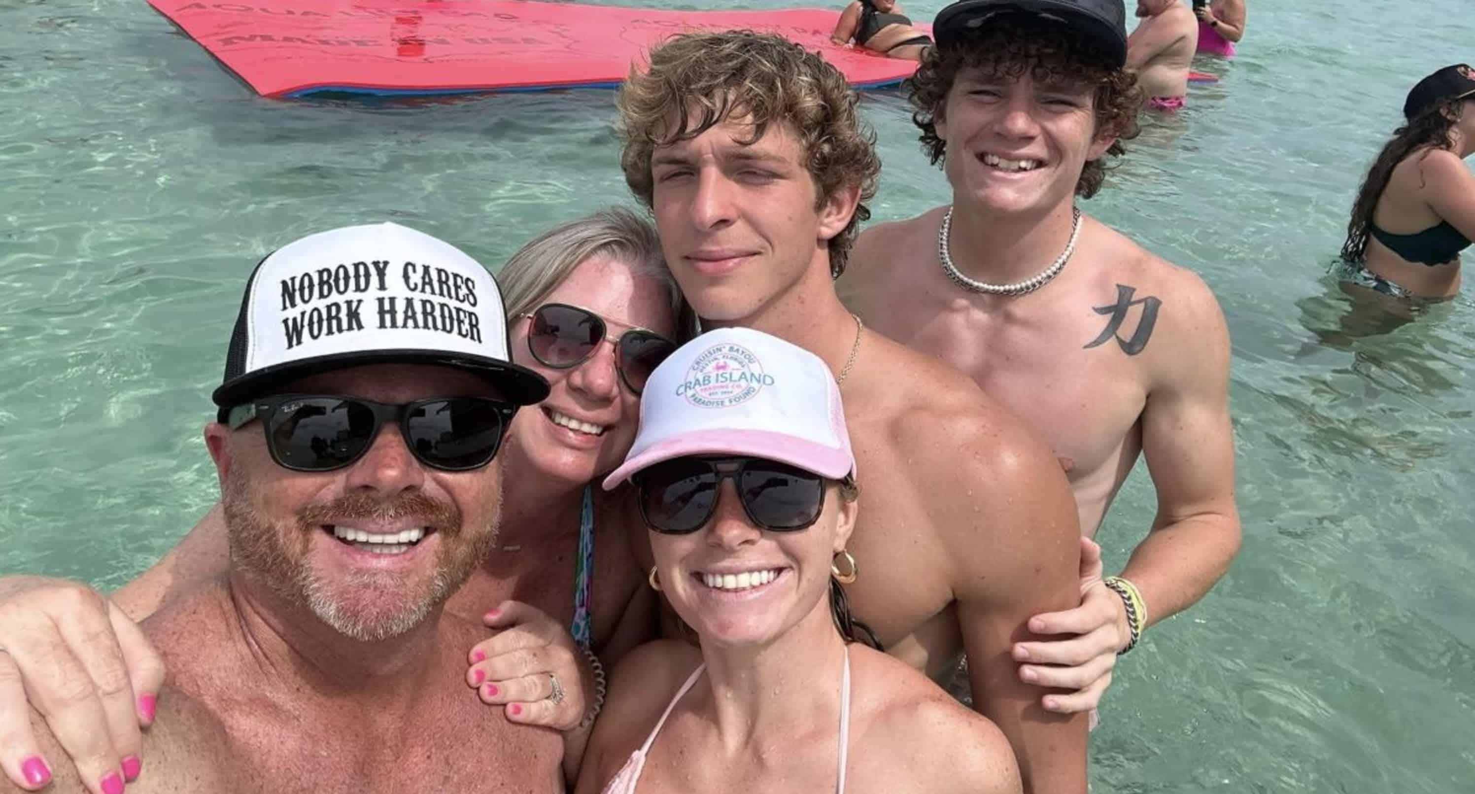 Sandestin-Crab-Island-Catamaran-Excursion-Aboard-The-Sunventure-II