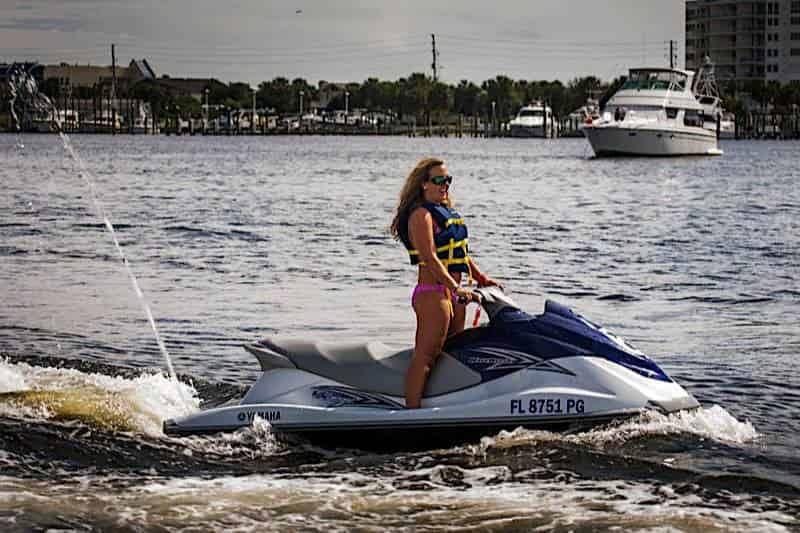 Destin-Waverunner-Rentals-with-Gilligan-s-Watersports