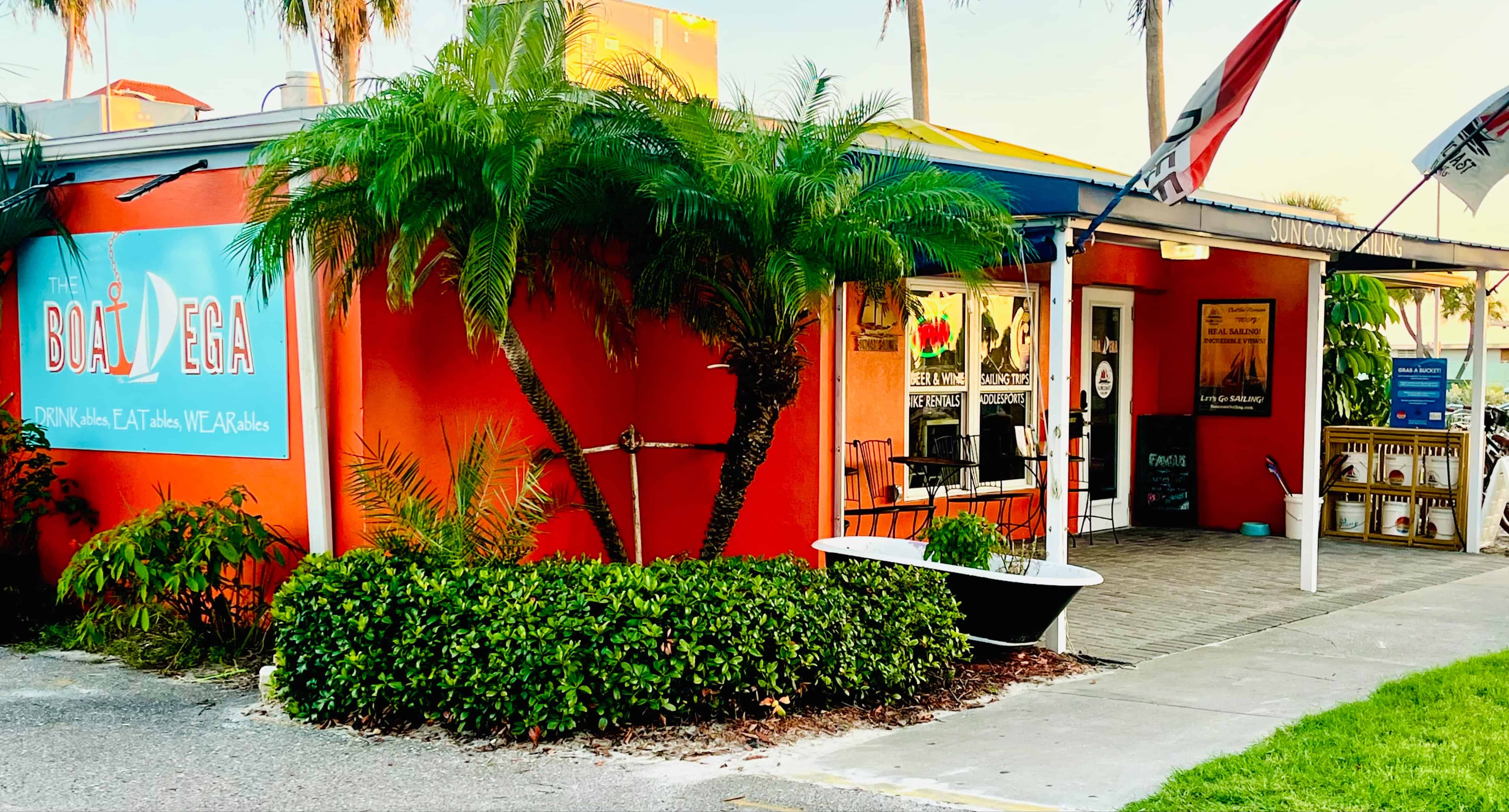 St-Petersburg-Private-Day-Sailing-aboard-the-Suncoast-Escapade