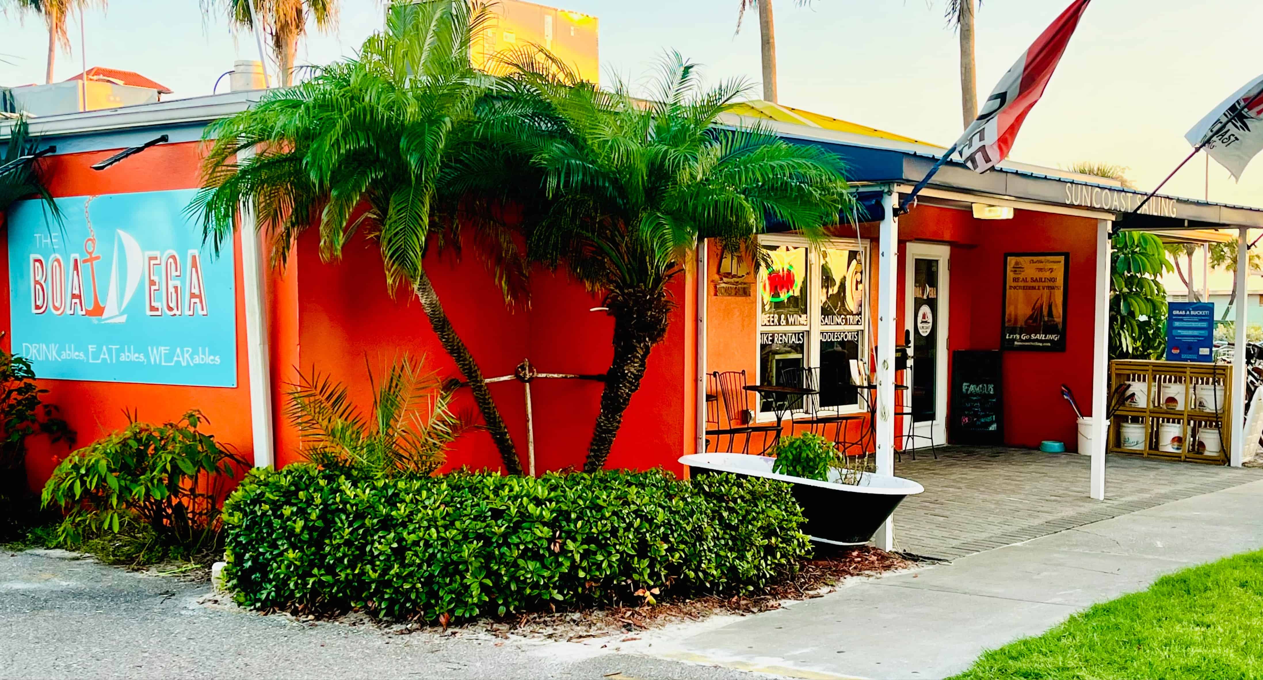 St-Petersburg-John-s-Pass-Sandbar-Private-Deck-Boat-Experience