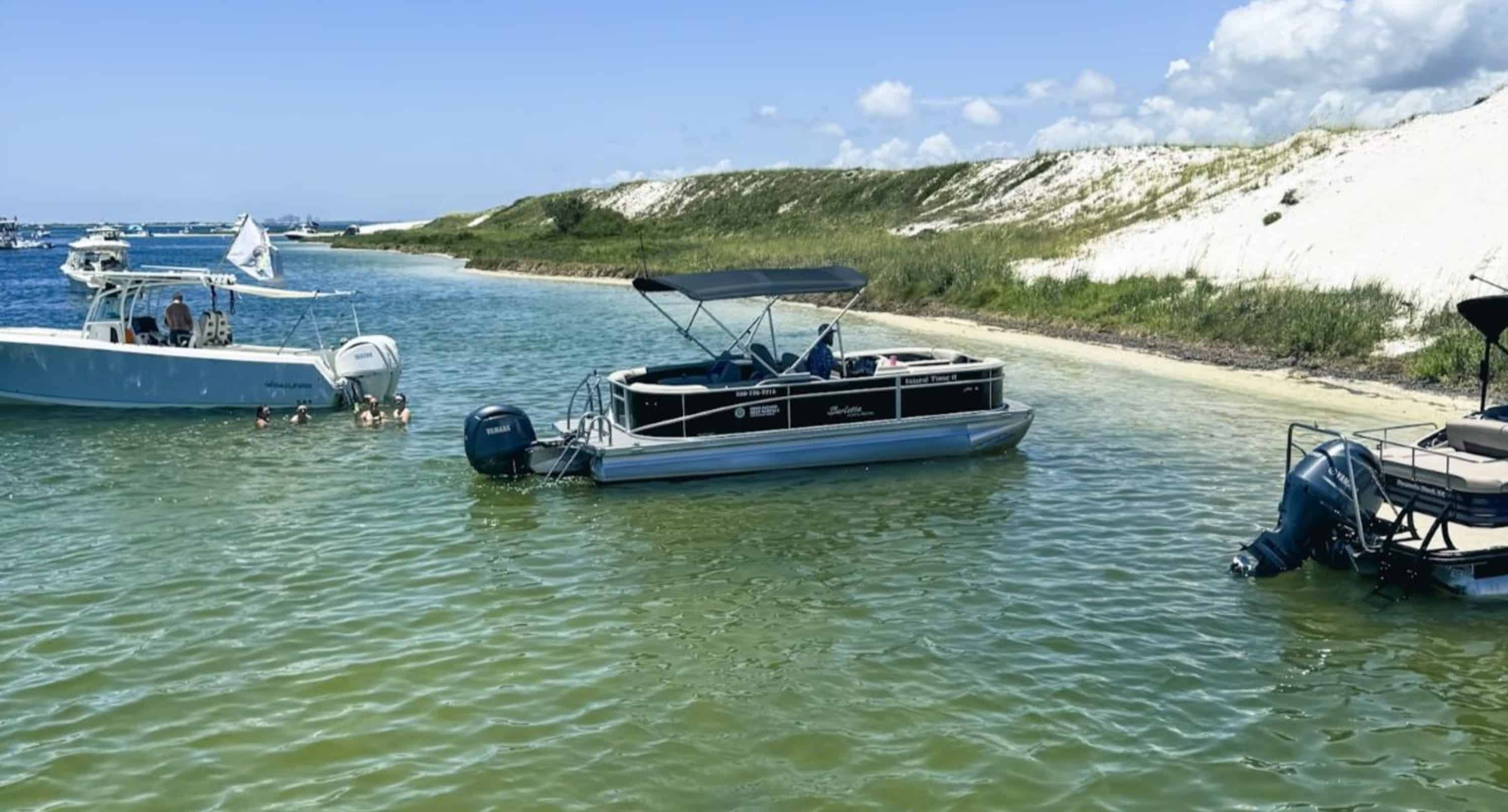 Pensacola-Beach-Luxury-Tritoon-Rental