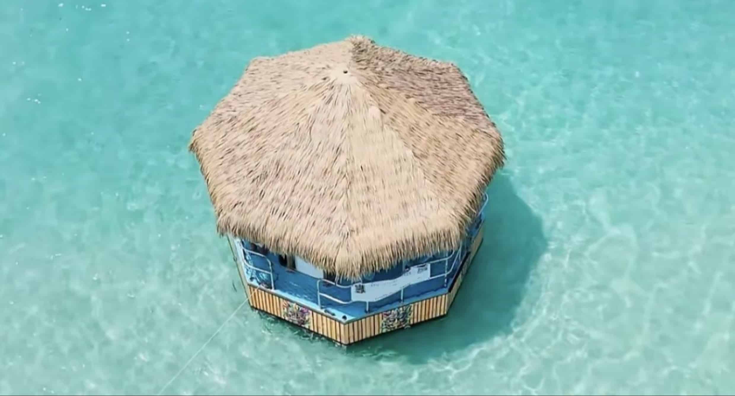 Destin-Top-Shelf-Crab-Island-Tiki-Boat-Tour