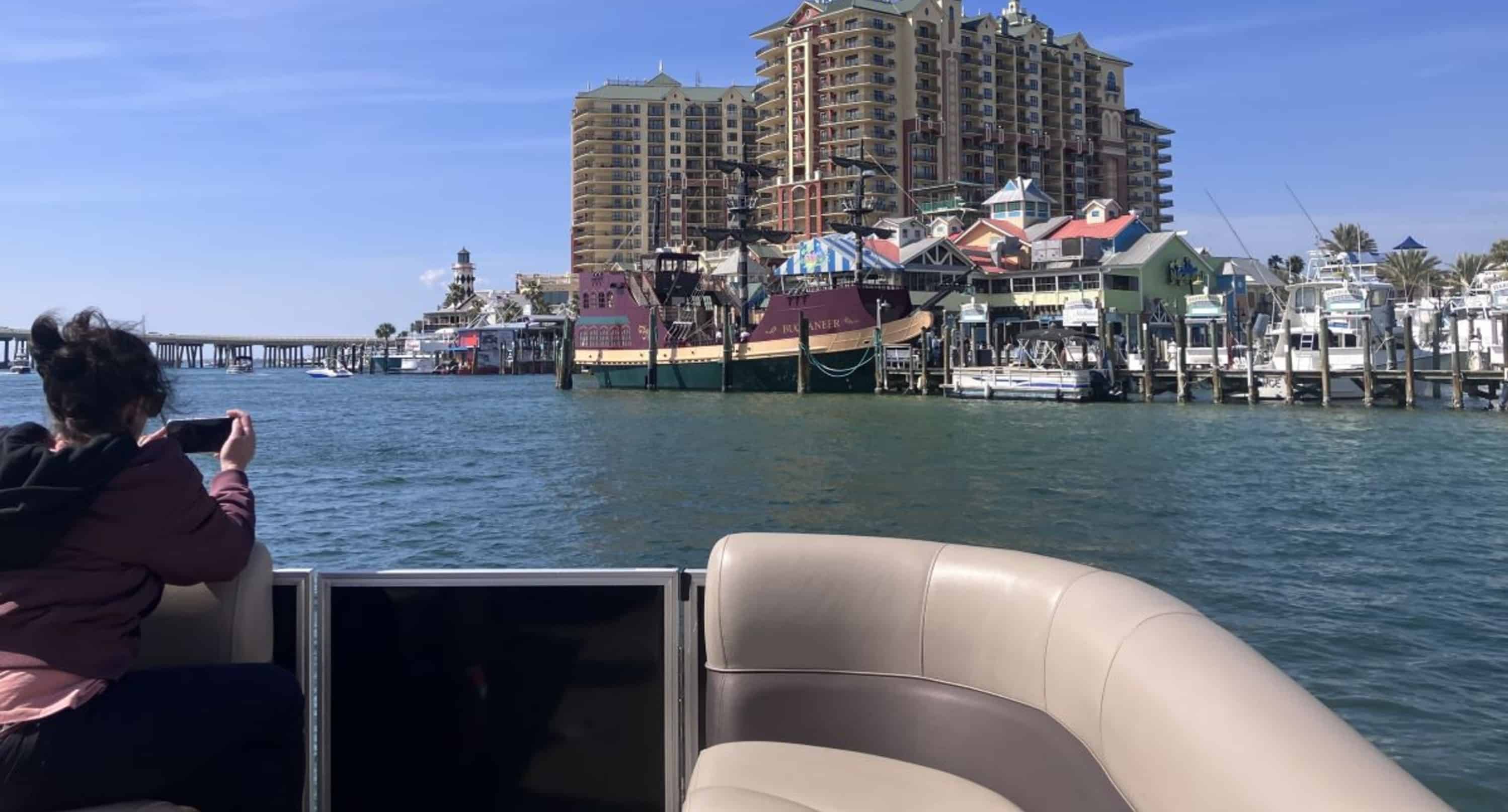 Destin-Crab-Island-Cruise-on-a-Bentley-Tritoon-with-Captain-and-Water-Toys