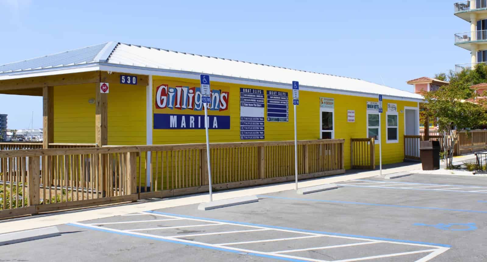 Destin-Tiki-Castaway-Harbor-Boat-Cruise