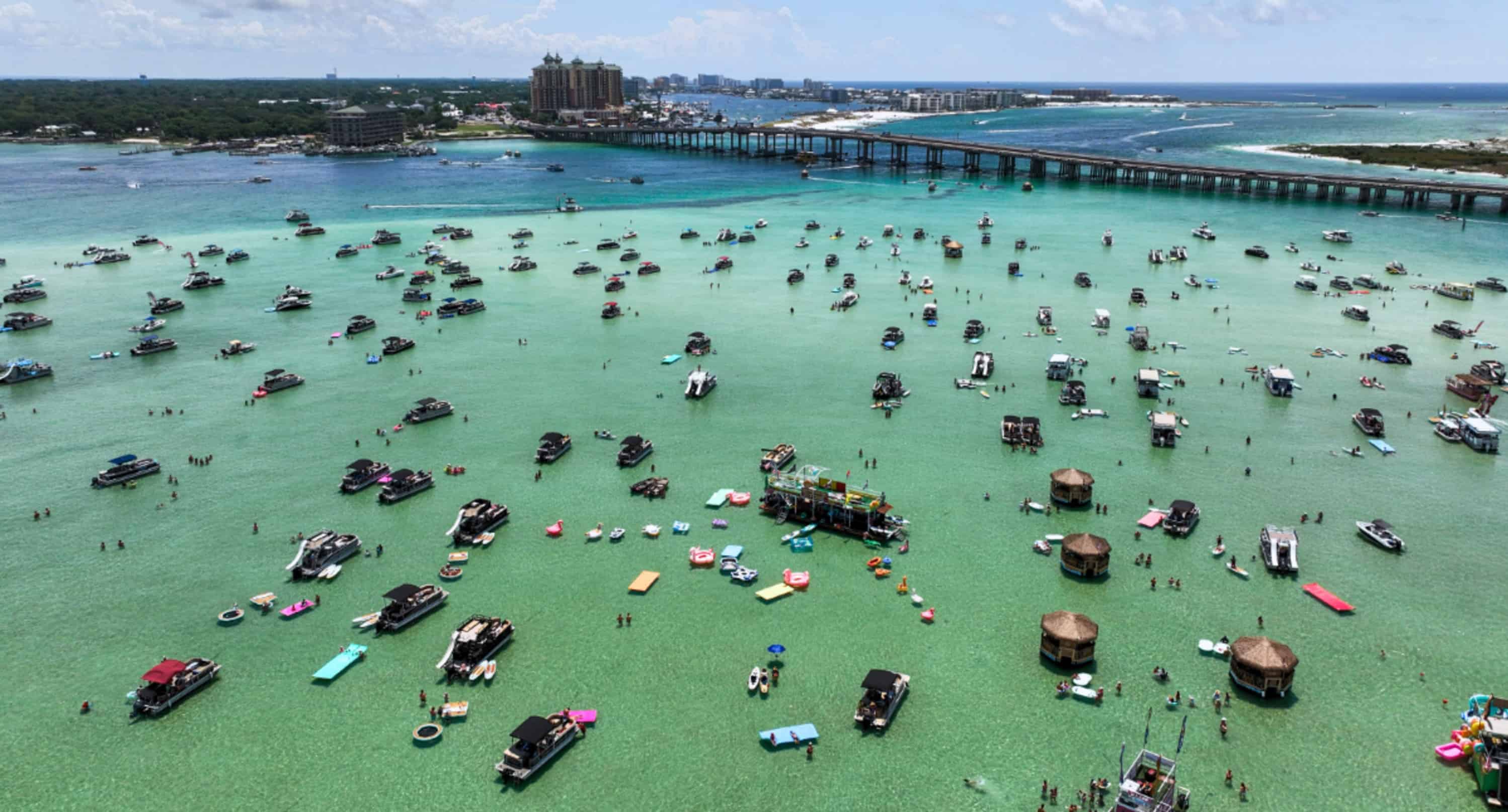 Destin-Crab-Island-Sandbar-Cruise