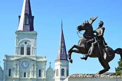 French Quarter and Cemetery Tour By New Orleans Legendary Walking Tours