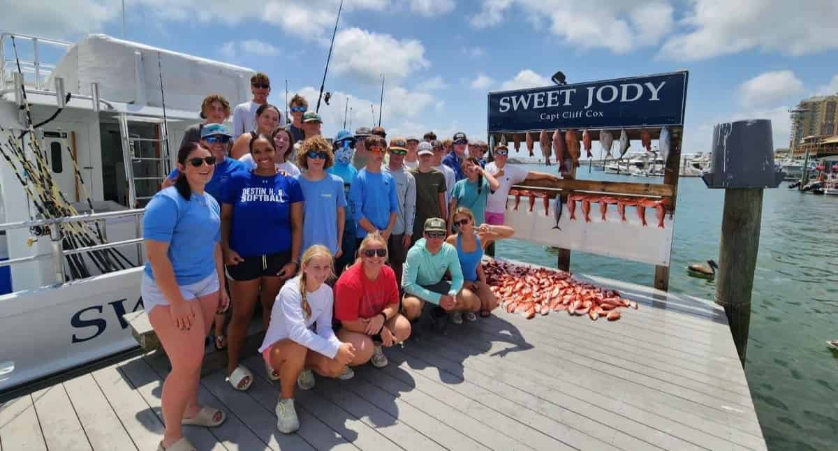 Destin-Deep-Sea-Family-Friendly-Party-Boat-Fishing