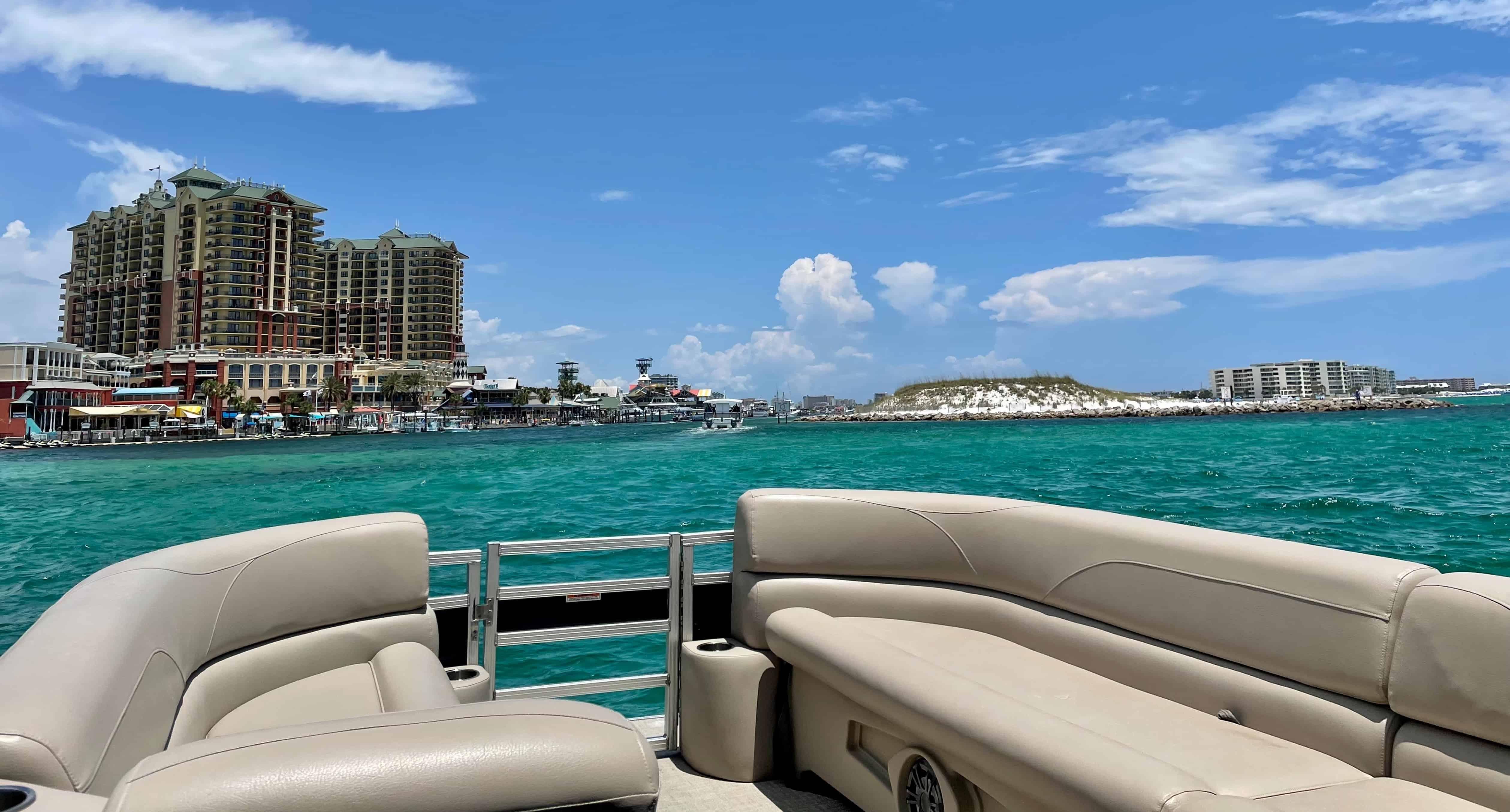 Fort-Walton-Beach-Xtreme-H20-Pontoon-Boat-Rental