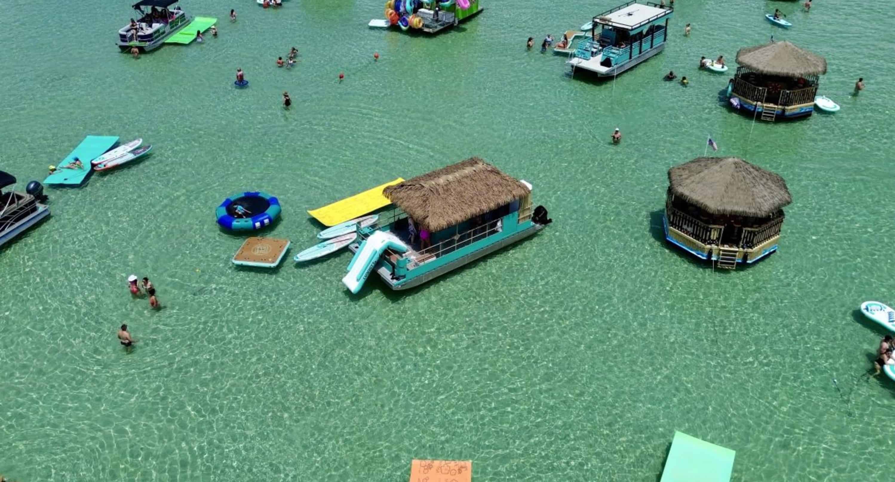 Destin-18-Passenger-Crab-Island-Tiki-Pontoon-Charter