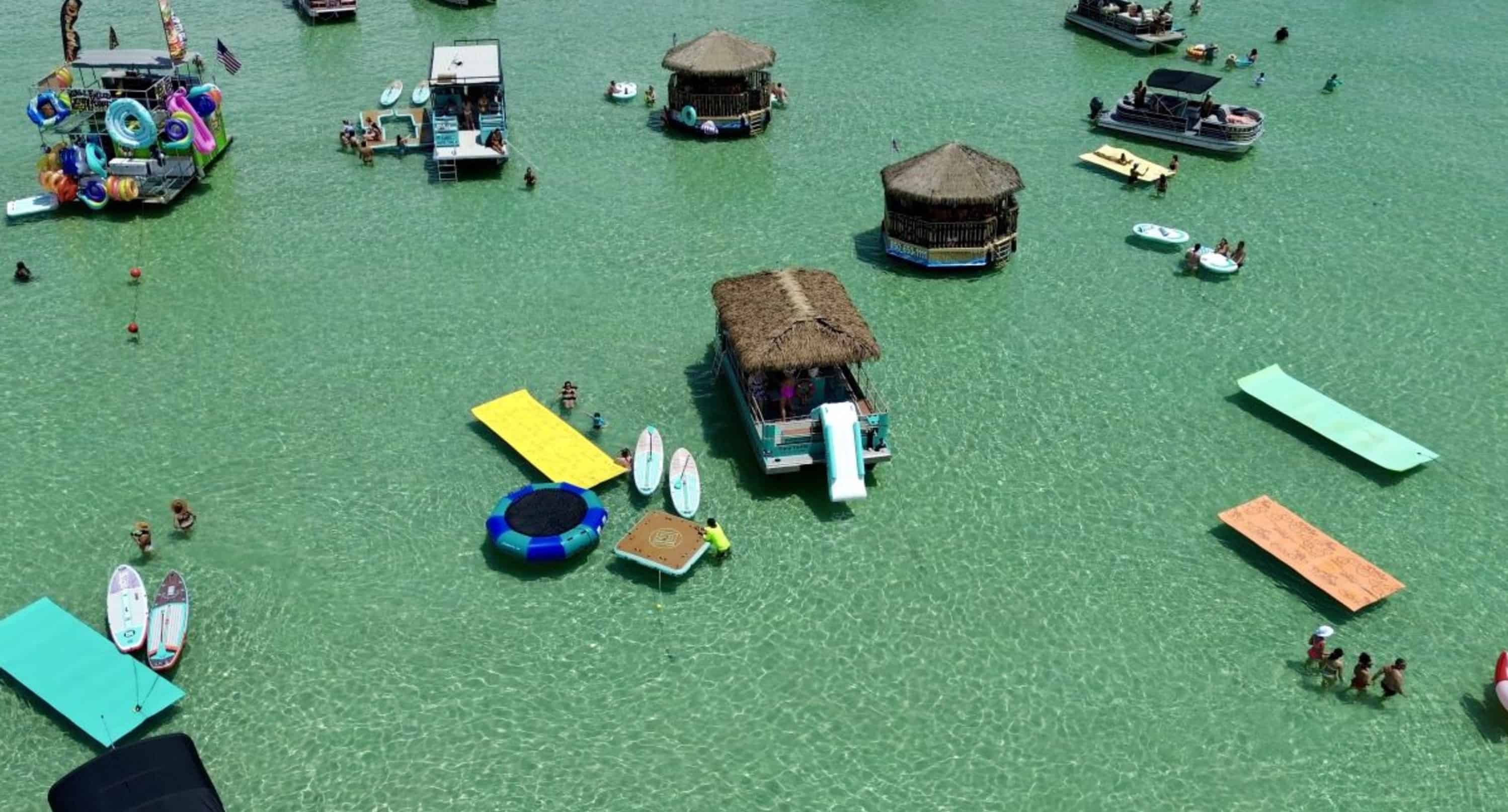 Destin-18-Passenger-Crab-Island-Tiki-Pontoon-Charter