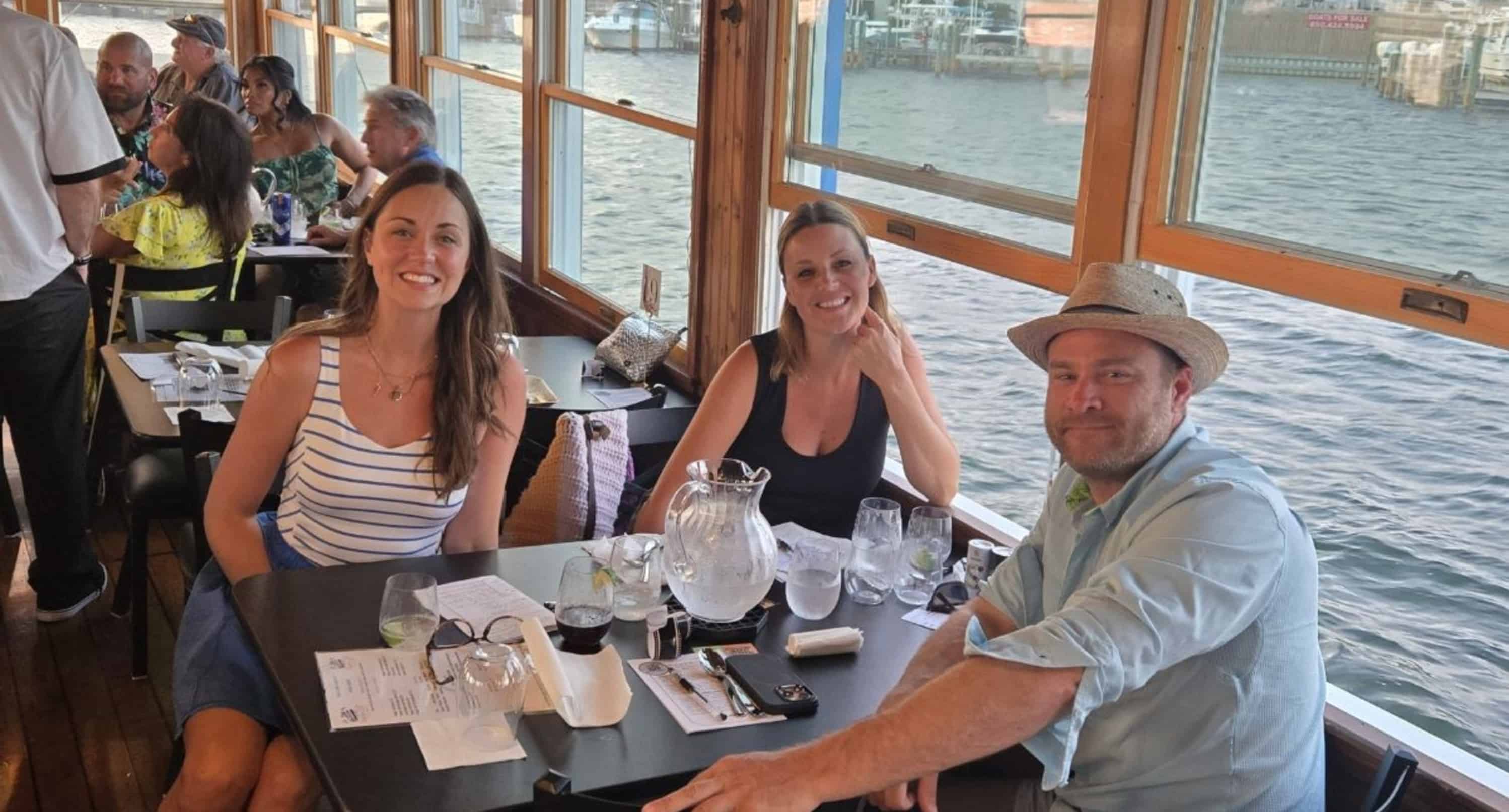 Destin-Harbor-Murder-Mystery-Dinner-Cruise