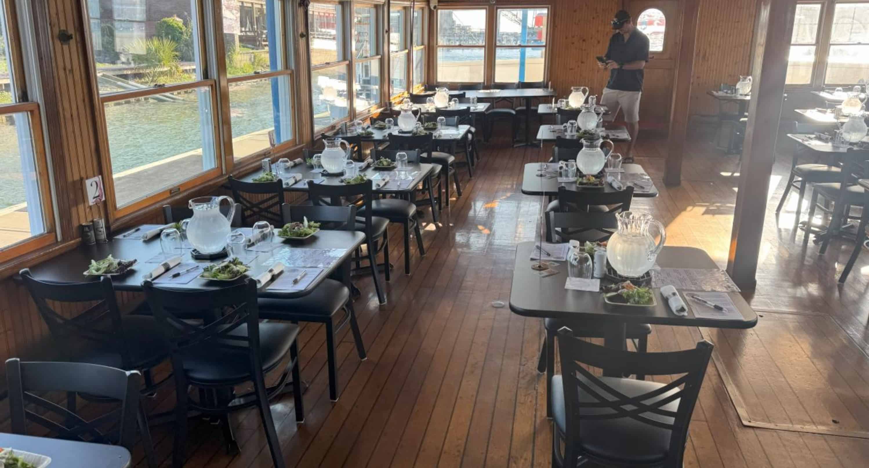 Destin-Harbor-Murder-Mystery-Dinner-Cruise