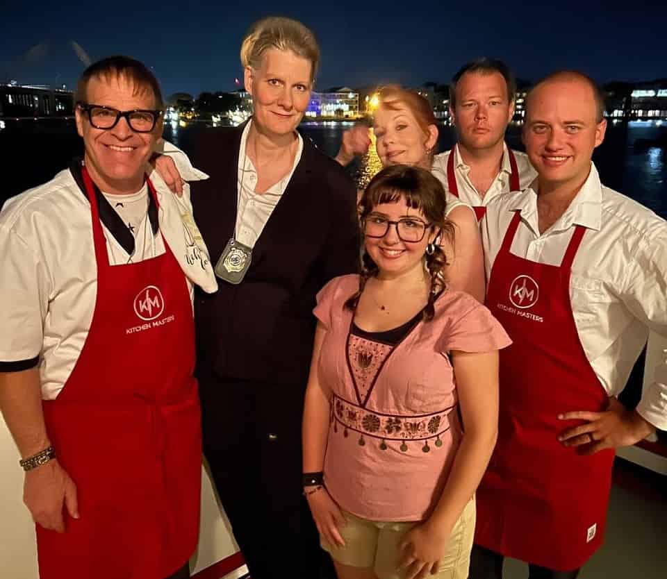 Destin-Harbor-Murder-Mystery-Dinner-Cruise