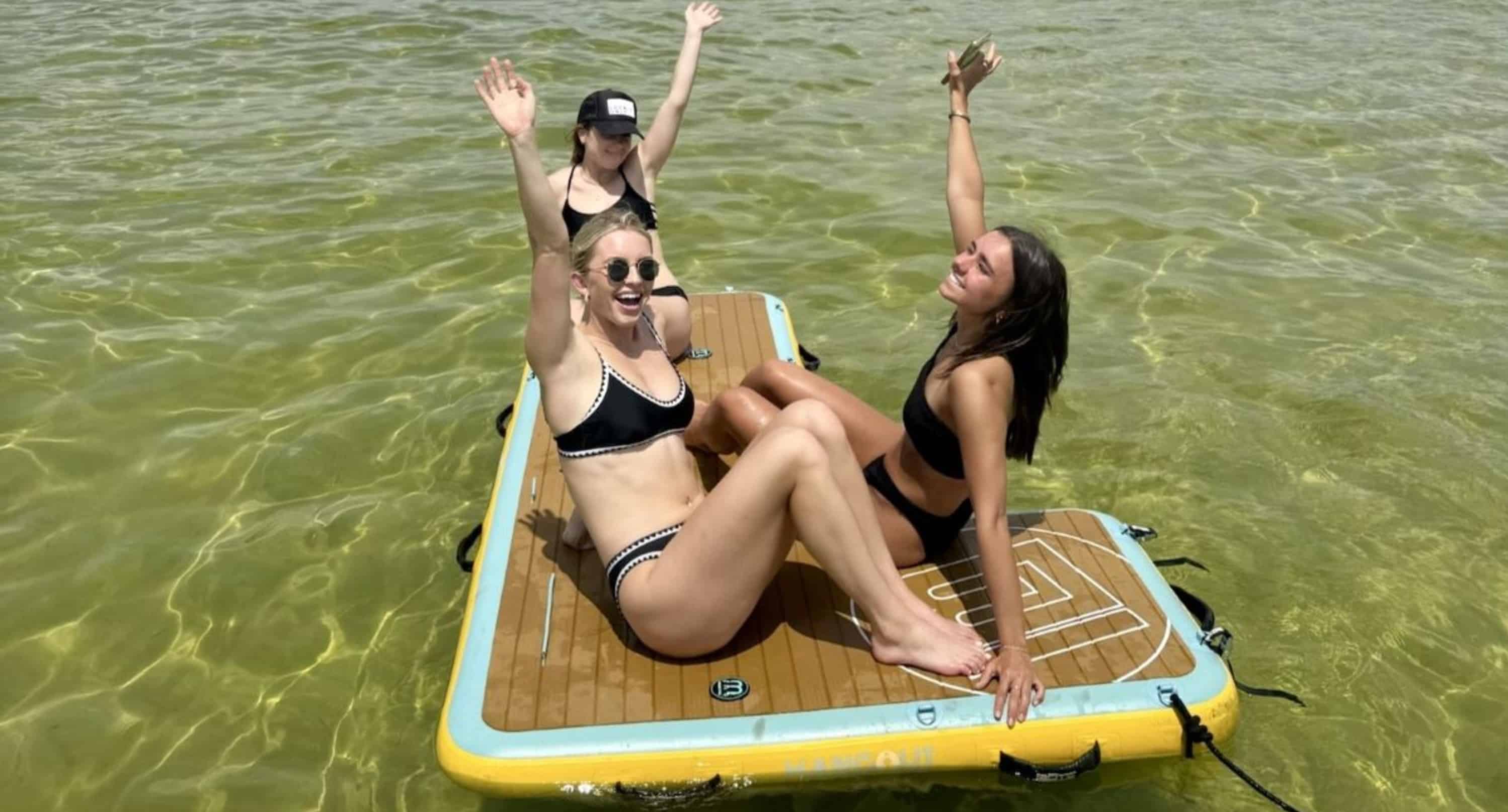 Fort-Walton-Beach-Private-Pontoon-Charter-with-Lounge-Floats
